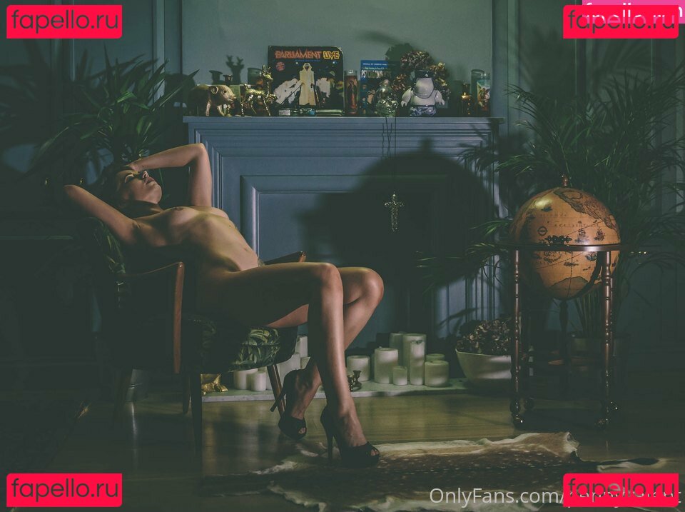 Penny Valent Nude Onlyfans Photo 3