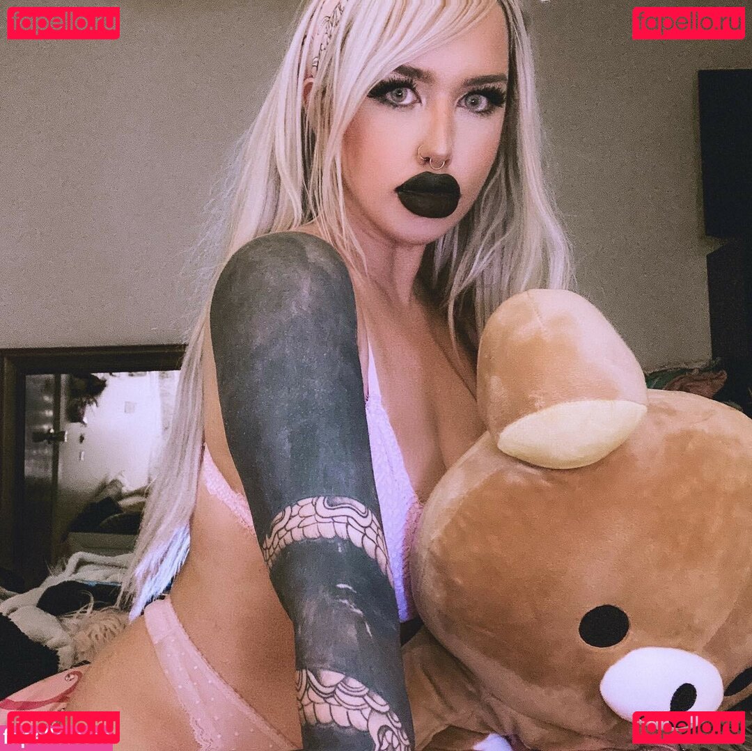 Sum.R Nude Onlyfans Photo 3