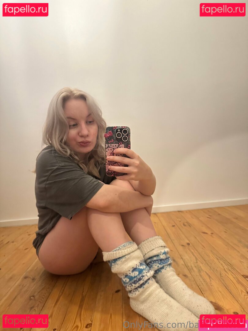 baddienenna Nude Onlyfans Photo 48