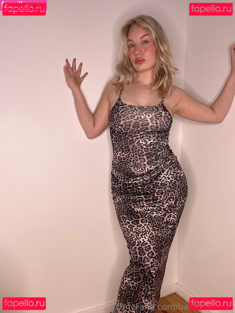baddienenna Nude Onlyfans Photo 36