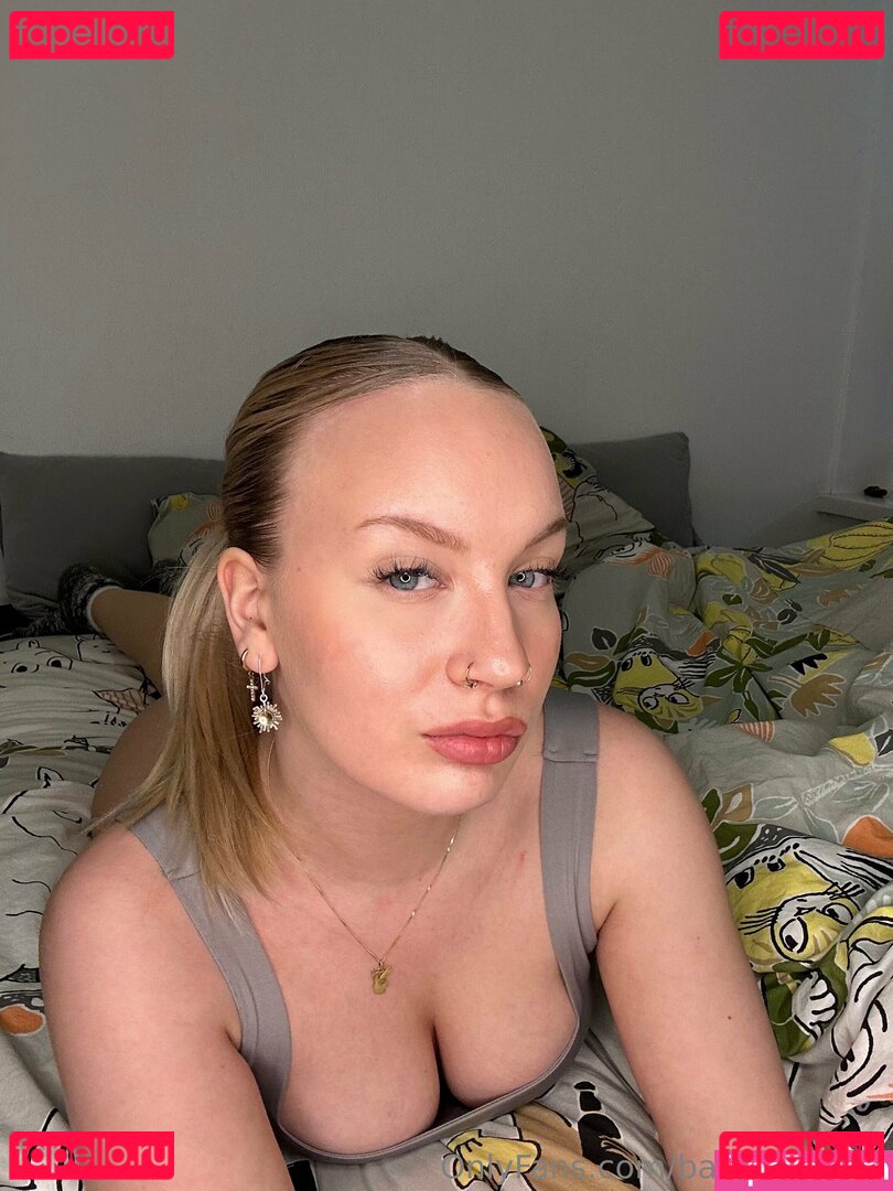 baddienenna Nude Onlyfans Photo 16