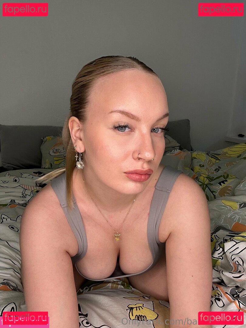 baddienenna Nude Onlyfans Photo 12