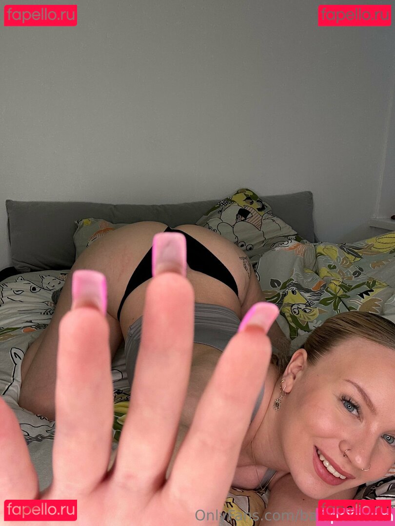 baddienenna Nude Onlyfans Photo 9