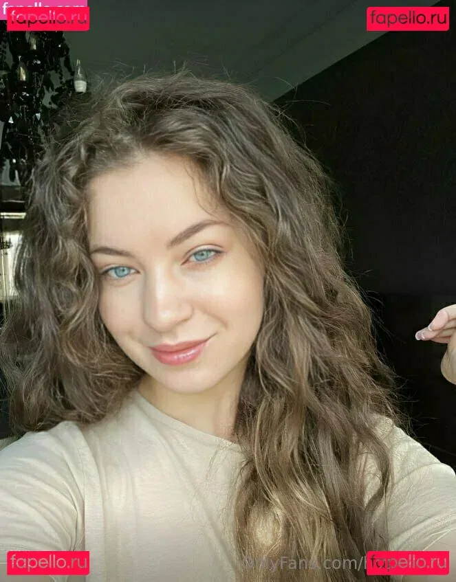 hottpolina Onlyfans Photo Gallery 