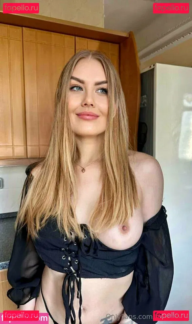 hottpolina Onlyfans Photo Gallery 