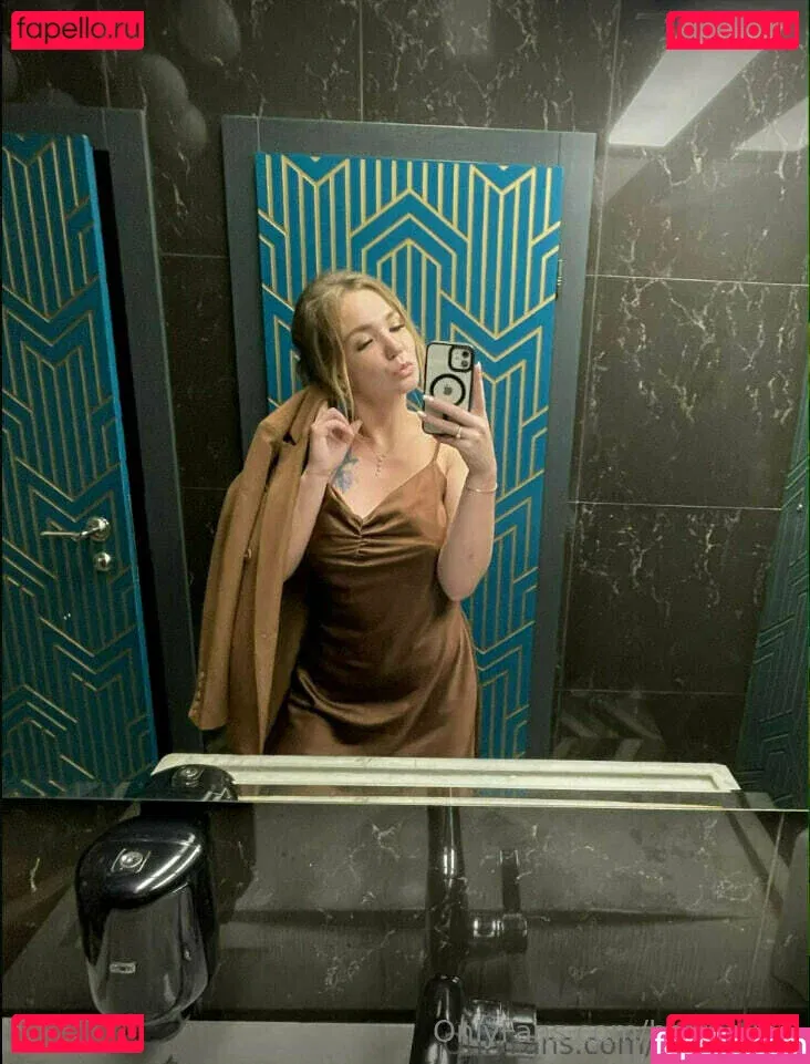 hottpolina Onlyfans Photo Gallery 