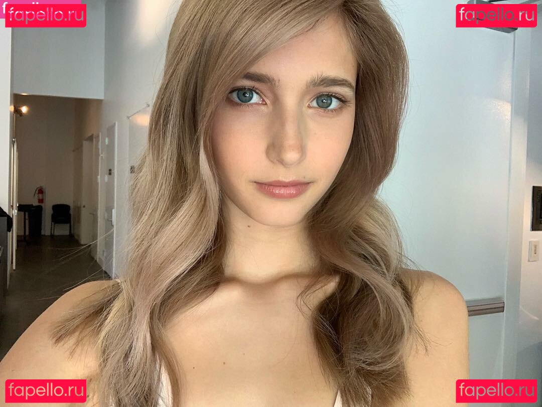 Emily Kasten Nude Onlyfans Photo 50