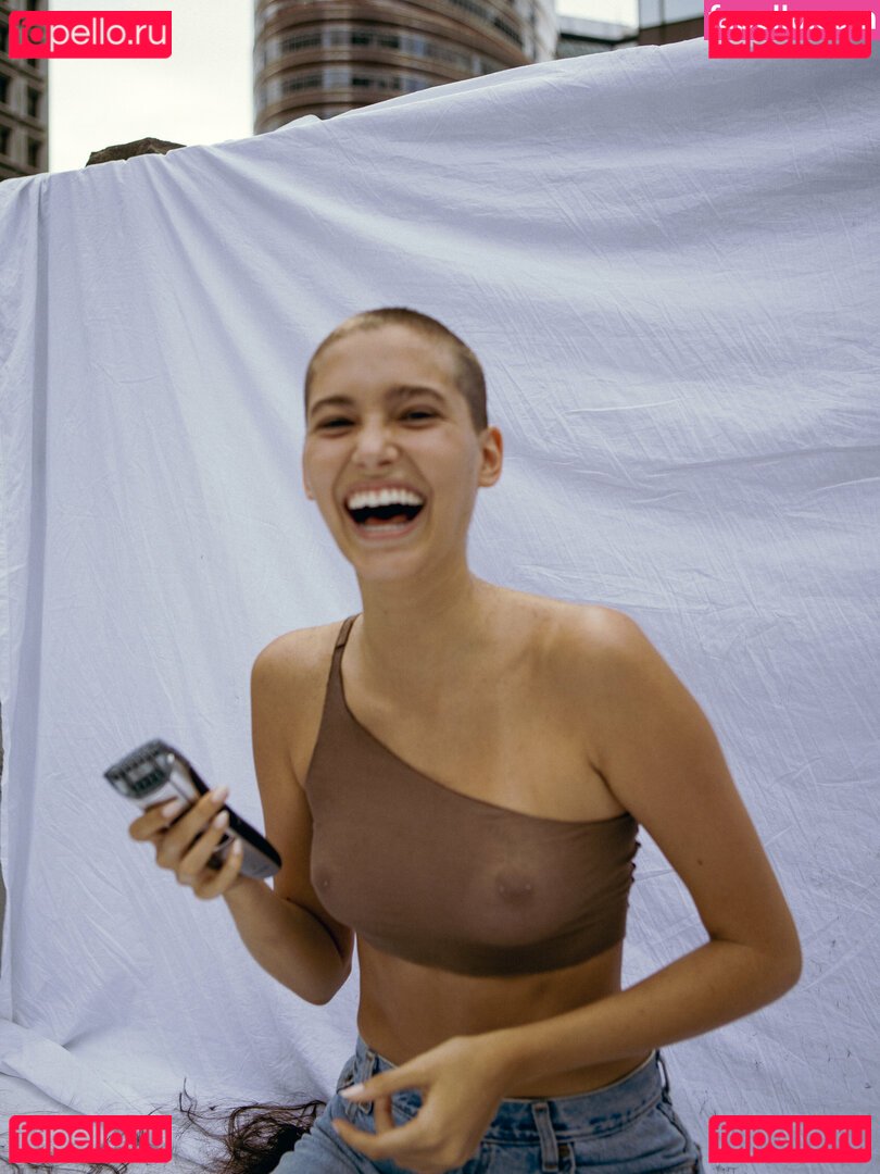 Emily Kasten Nude Onlyfans Photo 3
