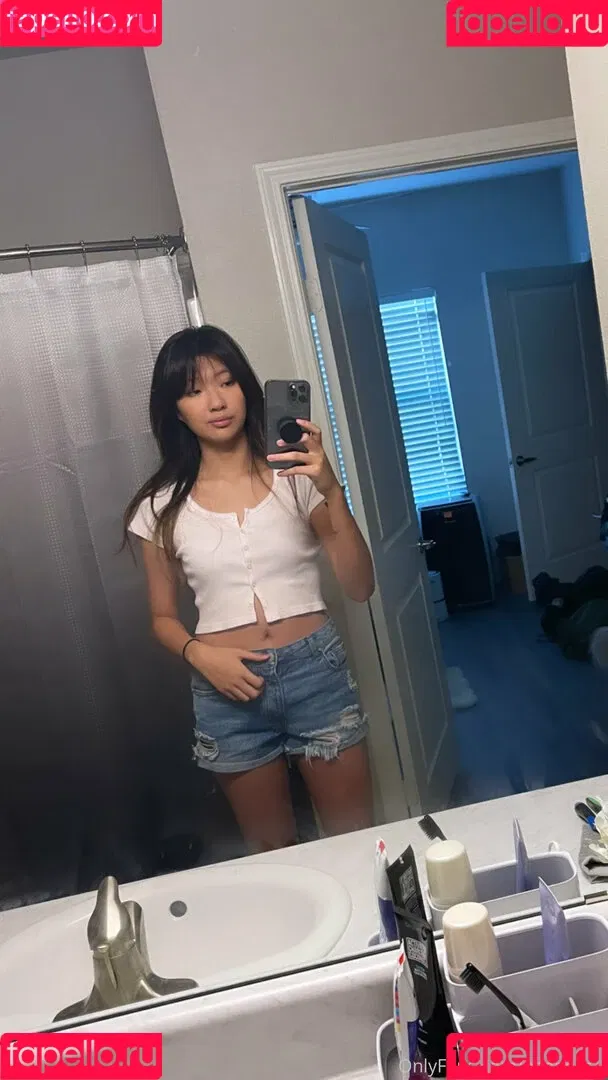 peeness.y Onlyfans Photo Gallery 