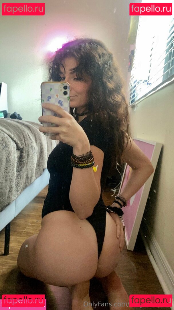 ElegantXhaos Nude Onlyfans Photo 19