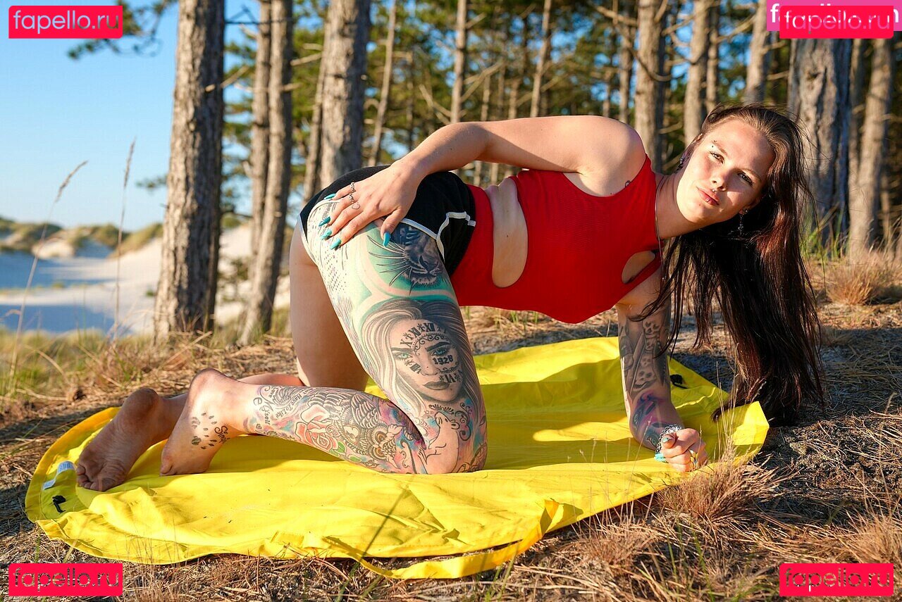 Sacha Carina Nude Onlyfans Photo 10