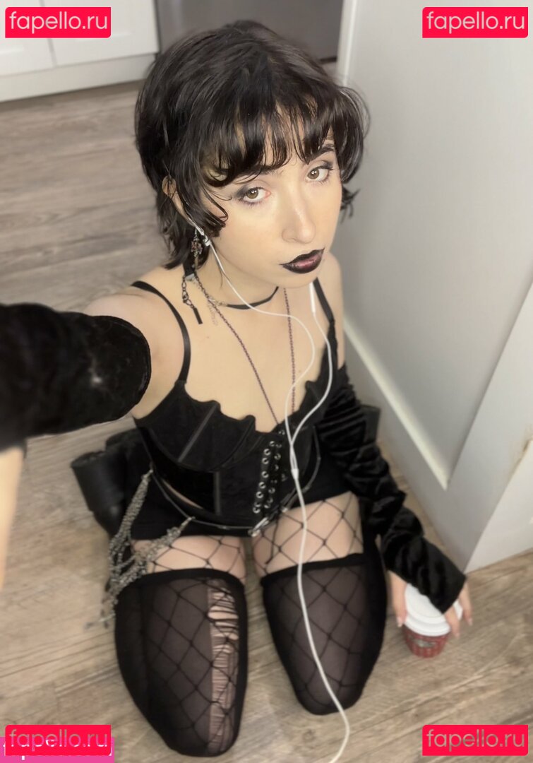 Hunilily Nude Onlyfans Photo 38