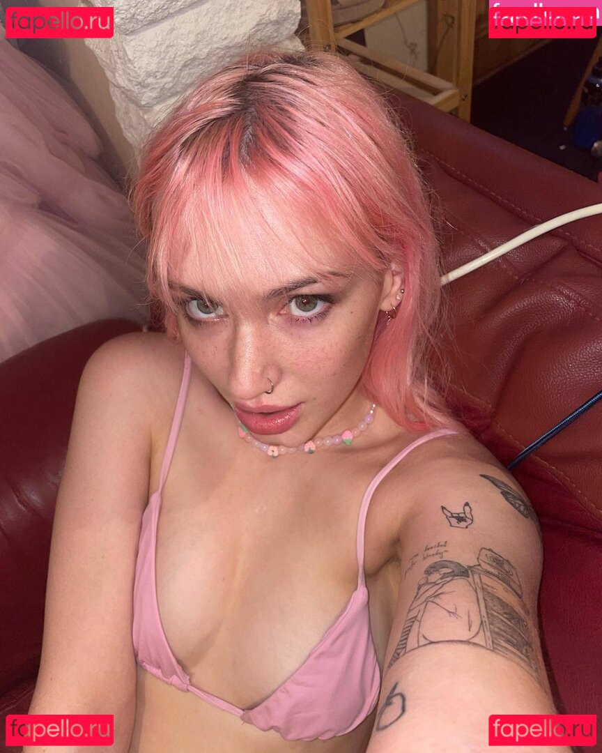 PeachPRC Nude Onlyfans Photo 21