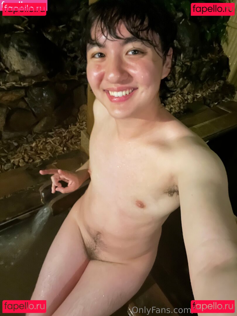 makisbed Nude Onlyfans Photo 9
