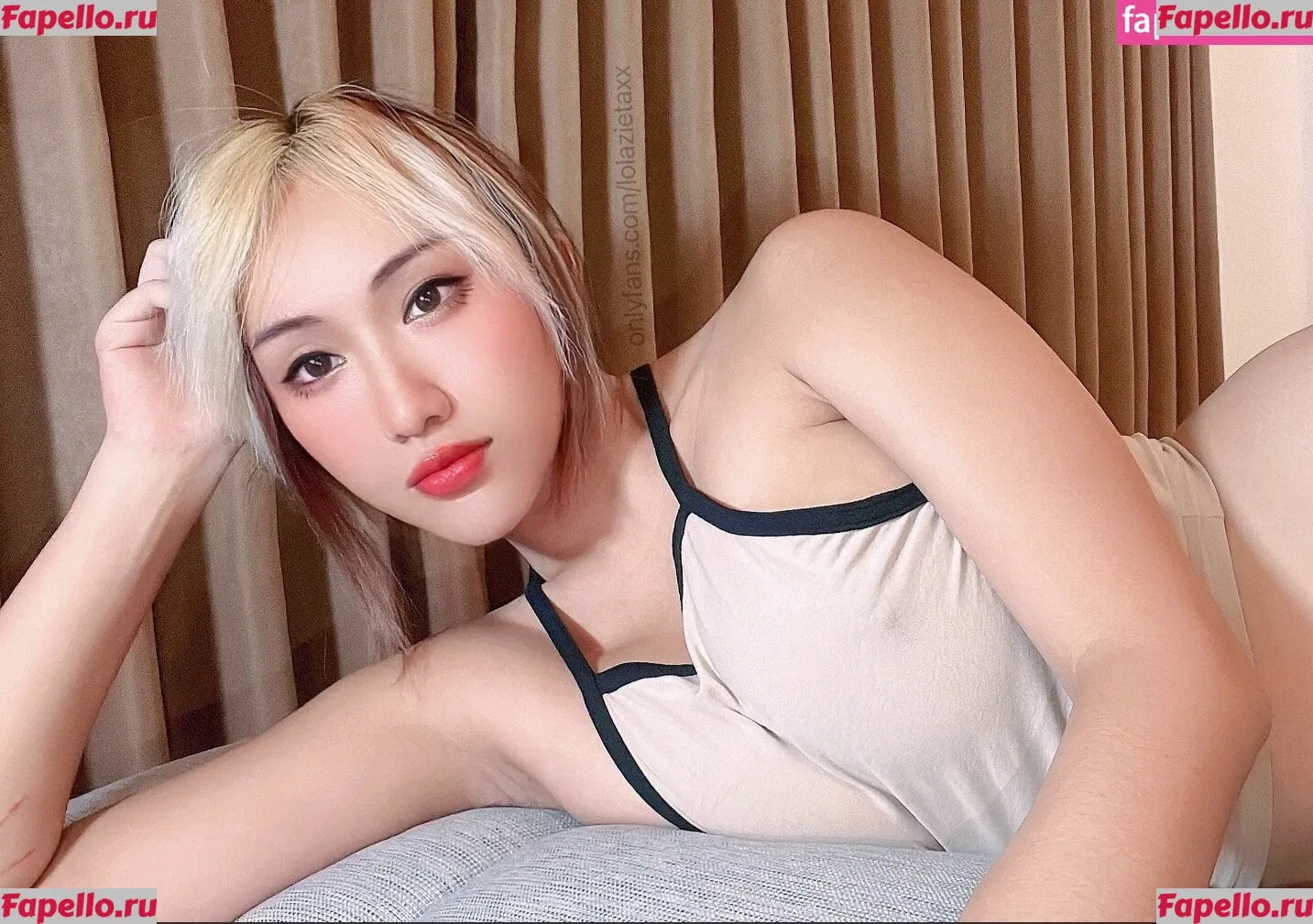 Lola Zieta Onlyfans Photo Gallery 