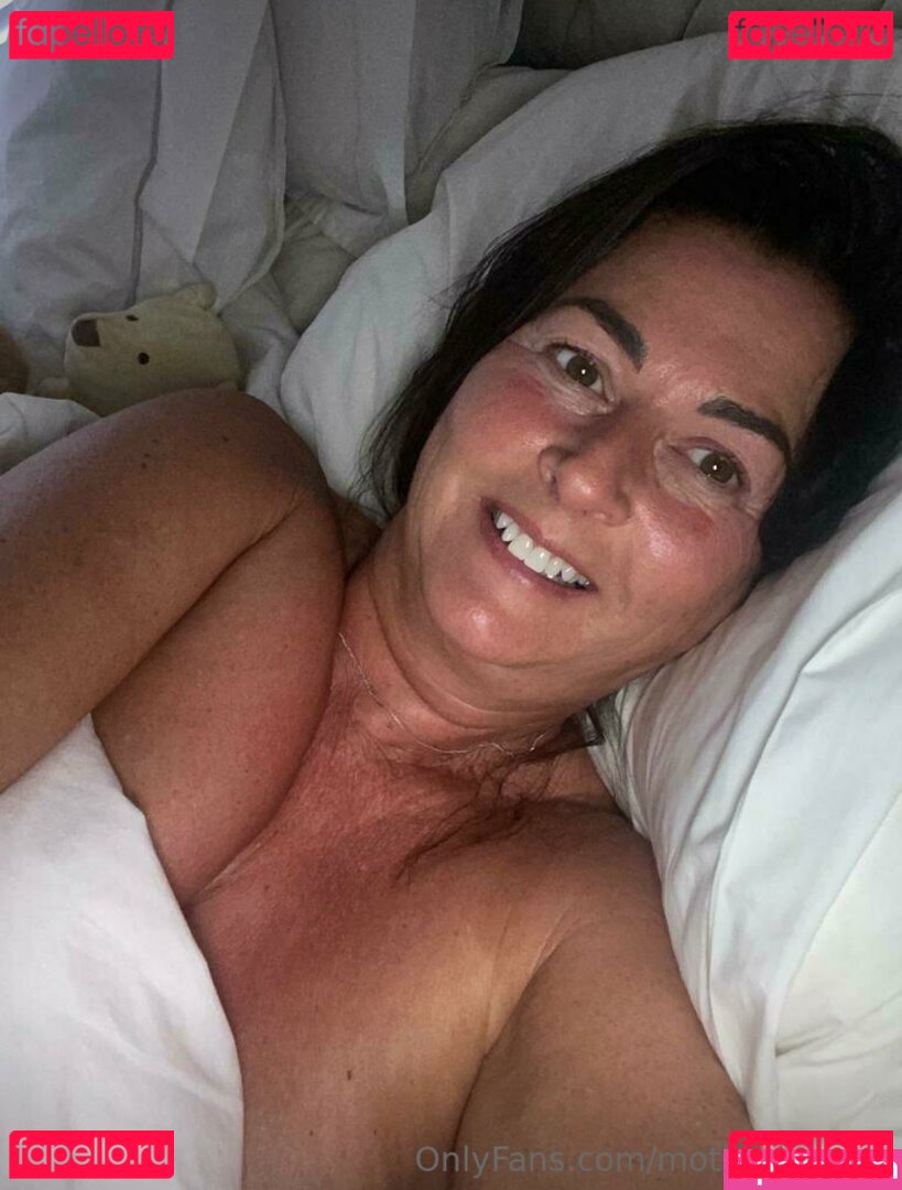Motherbrooks Nude Onlyfans Photo 37