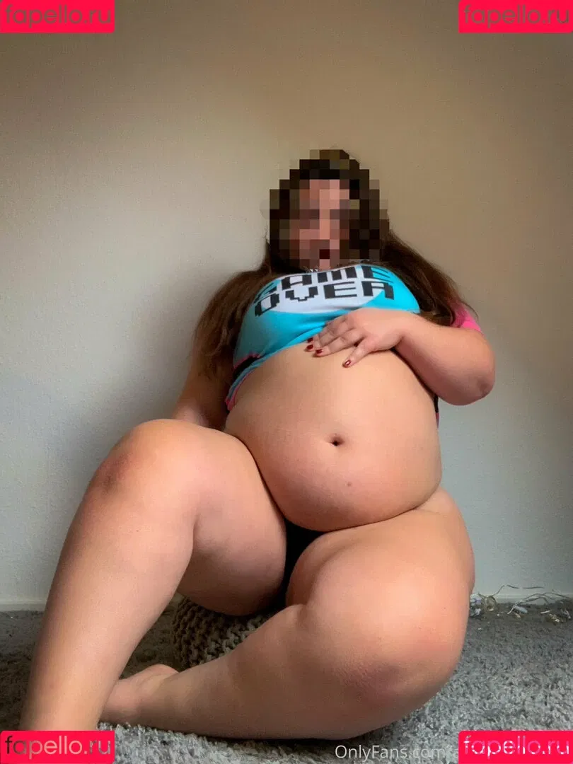 adorethebelly1 Onlyfans Photo Gallery 