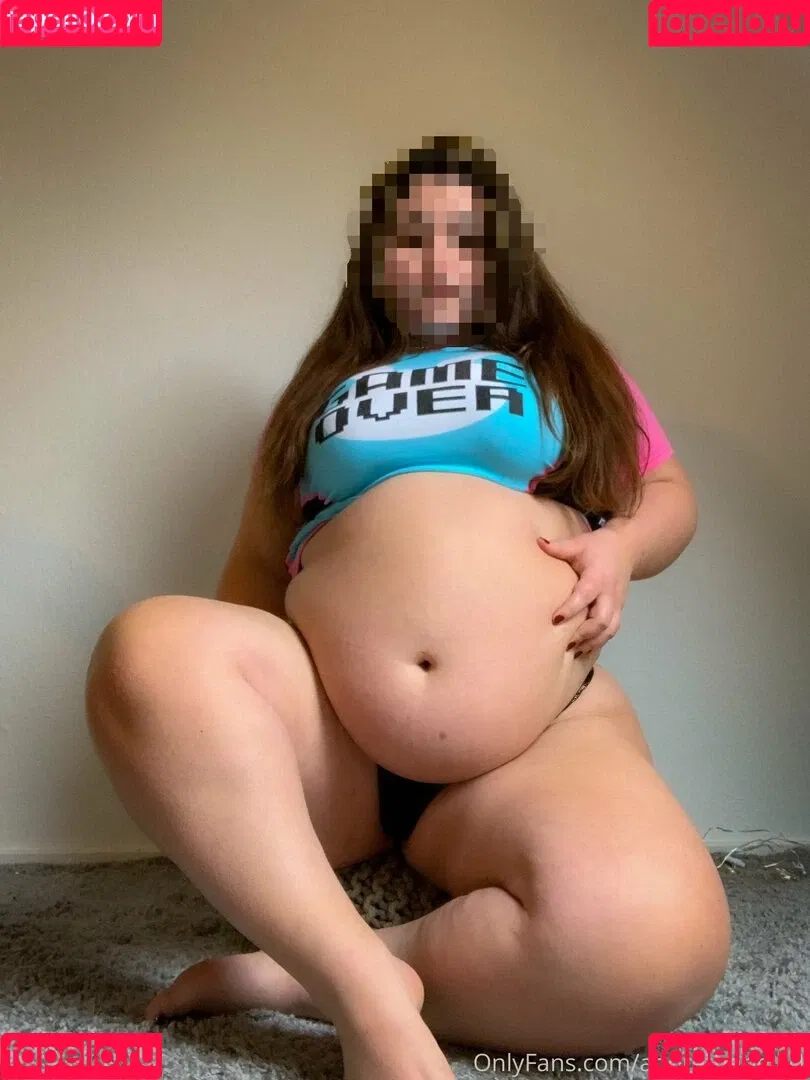 adorethebelly1 Onlyfans Photo Gallery 