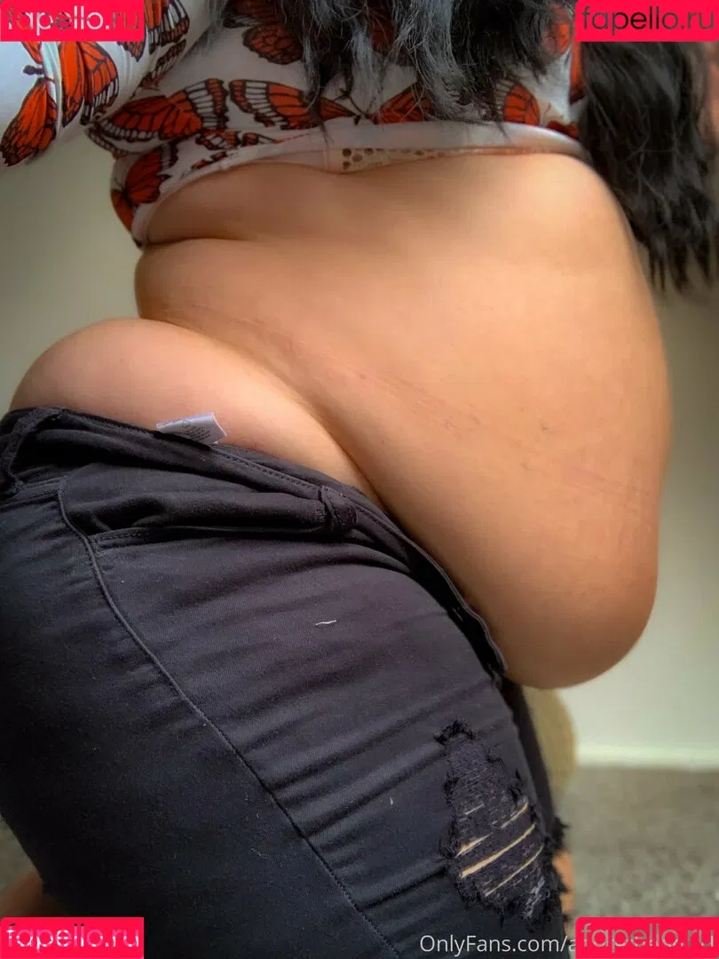 adorethebelly1 Onlyfans Photo Gallery 