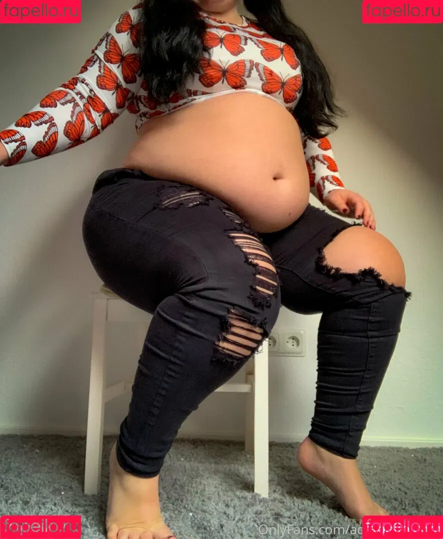 adorethebelly1 Onlyfans Photo Gallery 