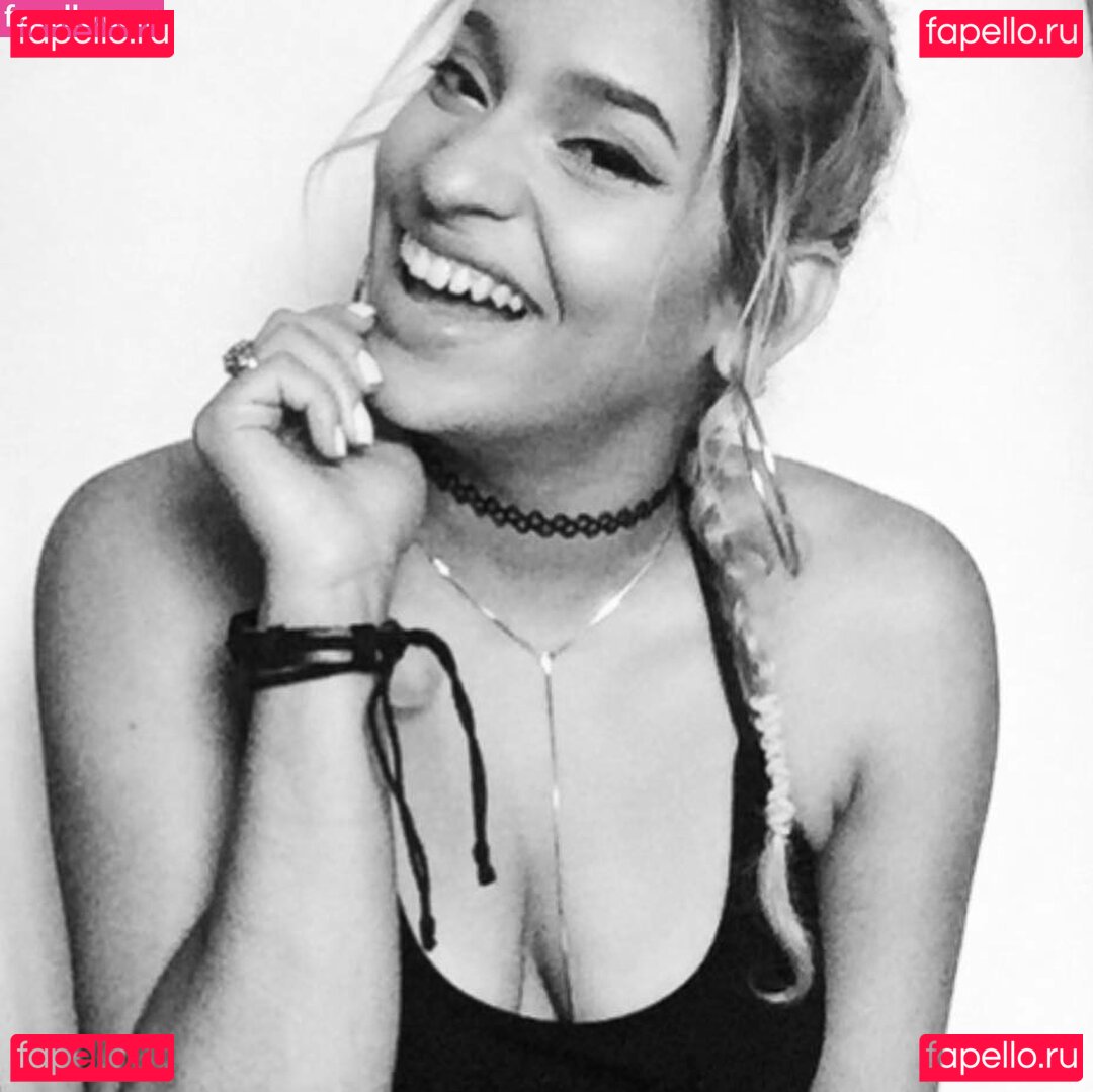 Waleska Herrera Nude Onlyfans Photo 23