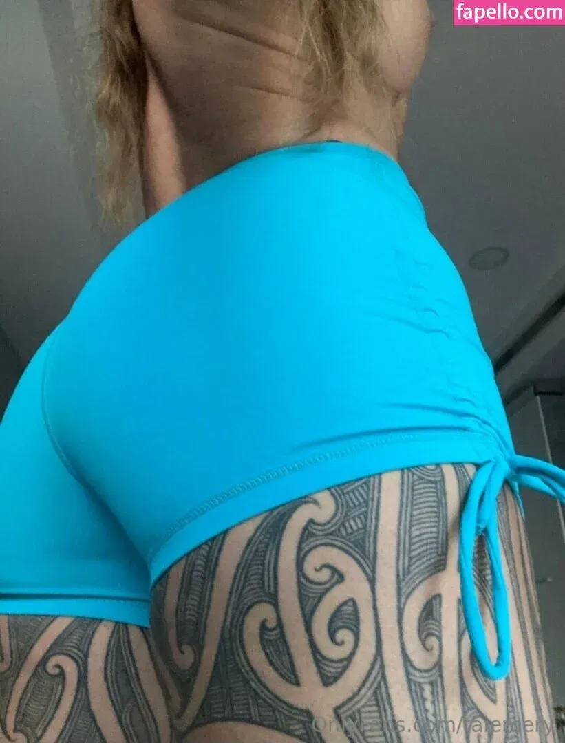 Tai Emery Onlyfans Photo Gallery 