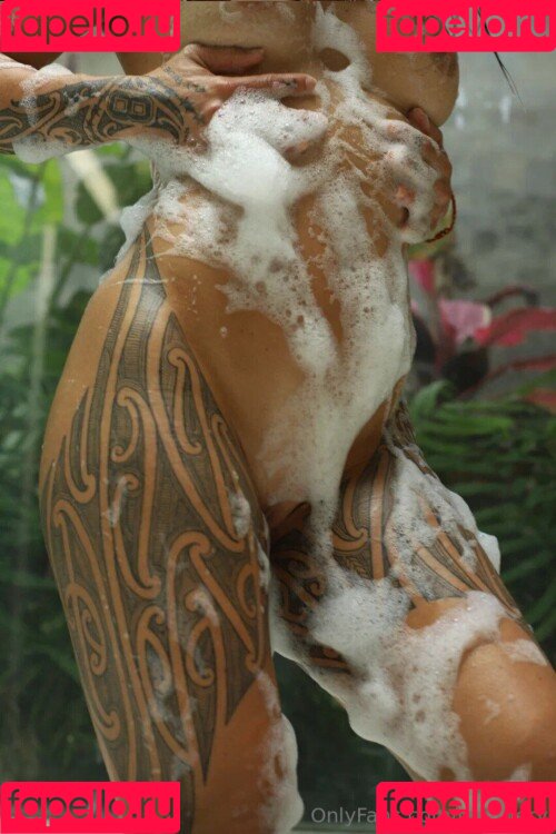 Tai Emery Onlyfans Photo Gallery 