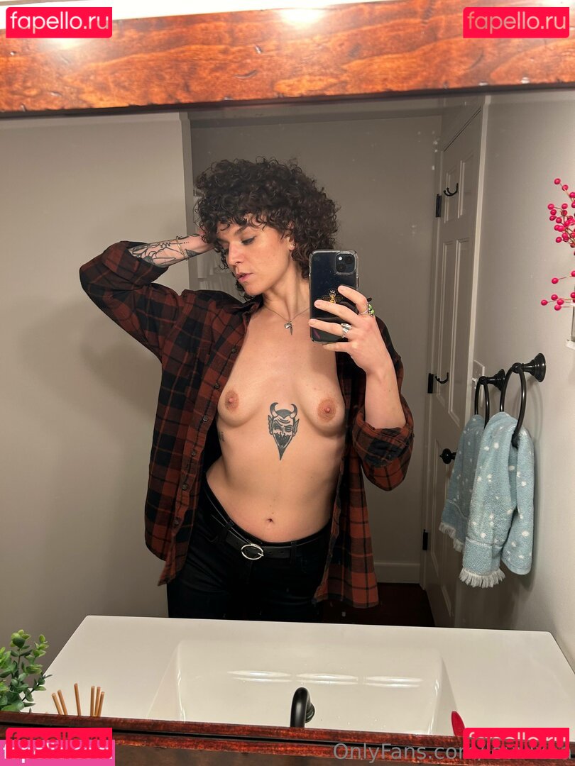 Miss Louisa Nude Onlyfans Photo 23