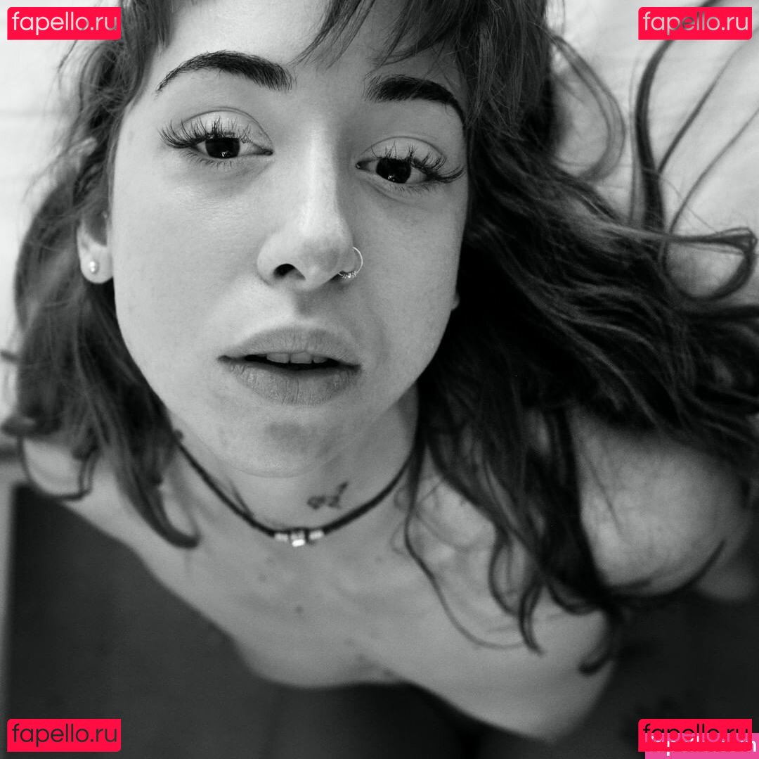 Polly Hot Nude Onlyfans Photo 4