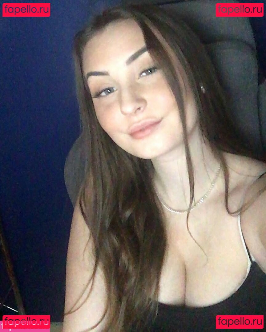 Al3xxandra Nude Onlyfans Photo 4