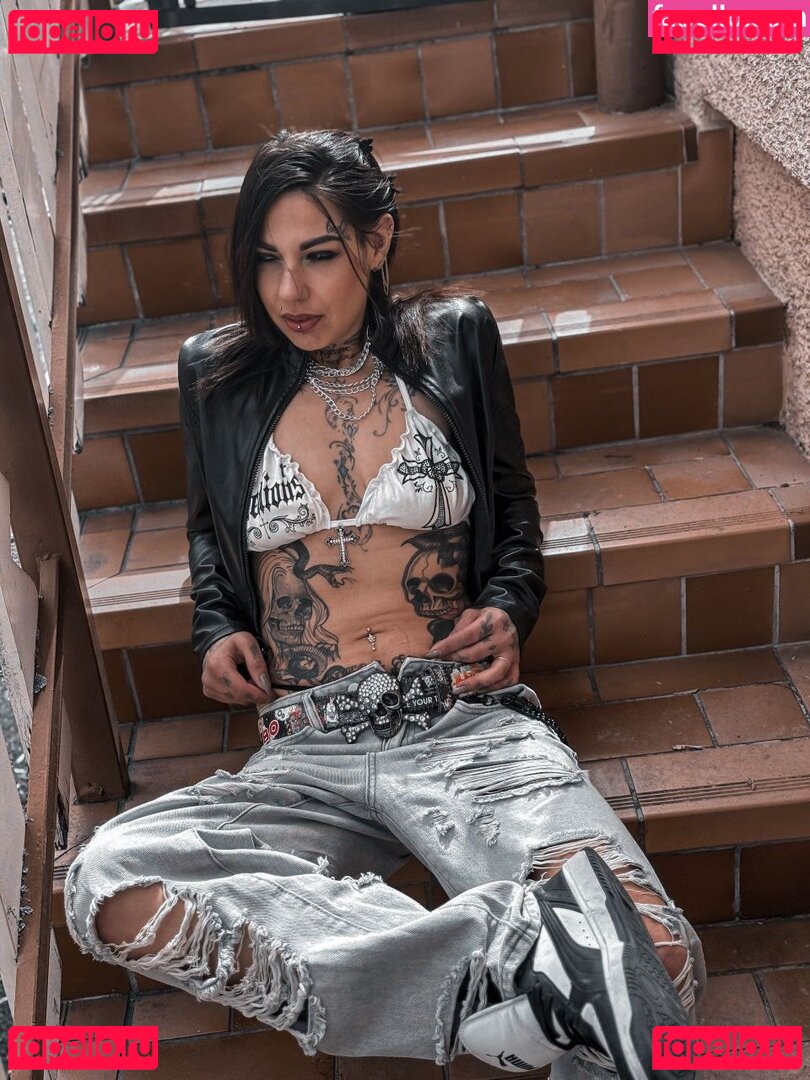 Jenny Sixx Nude Onlyfans Photo 4