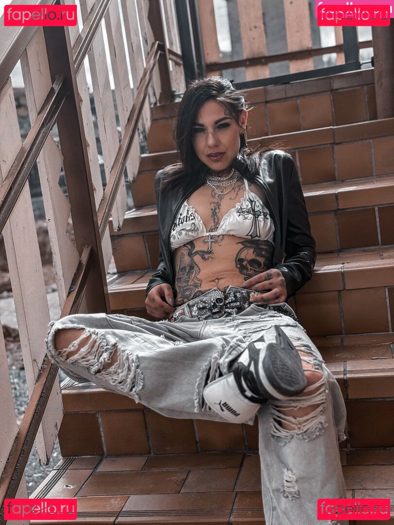 Jenny Sixx Nude Onlyfans Photo 3