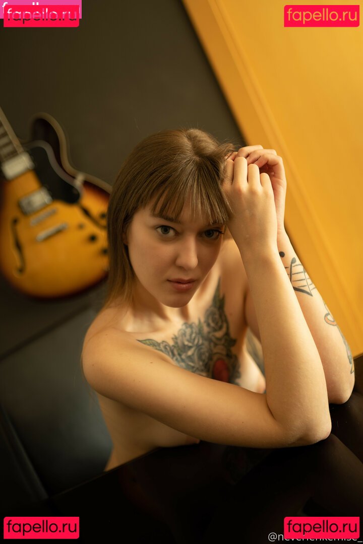 Ali Suicide Nude Onlyfans Photo 33