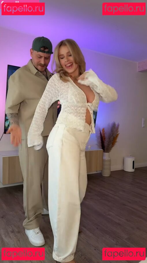 eyFreundin Nude Onlyfans Photo 42