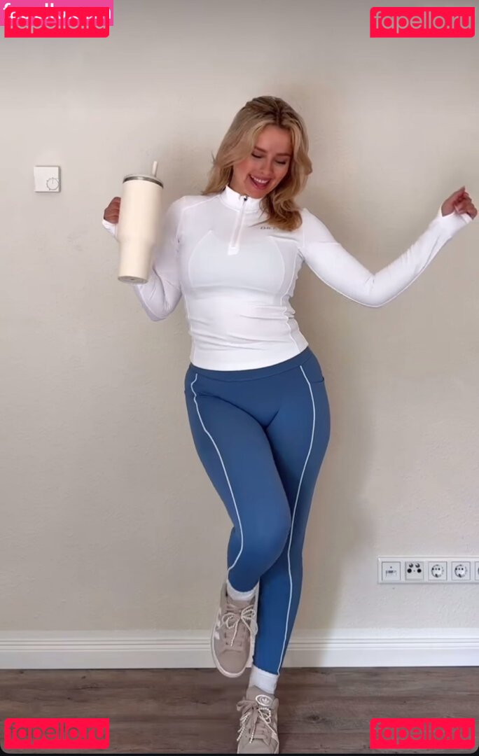 eyFreundin Nude Onlyfans Photo 36