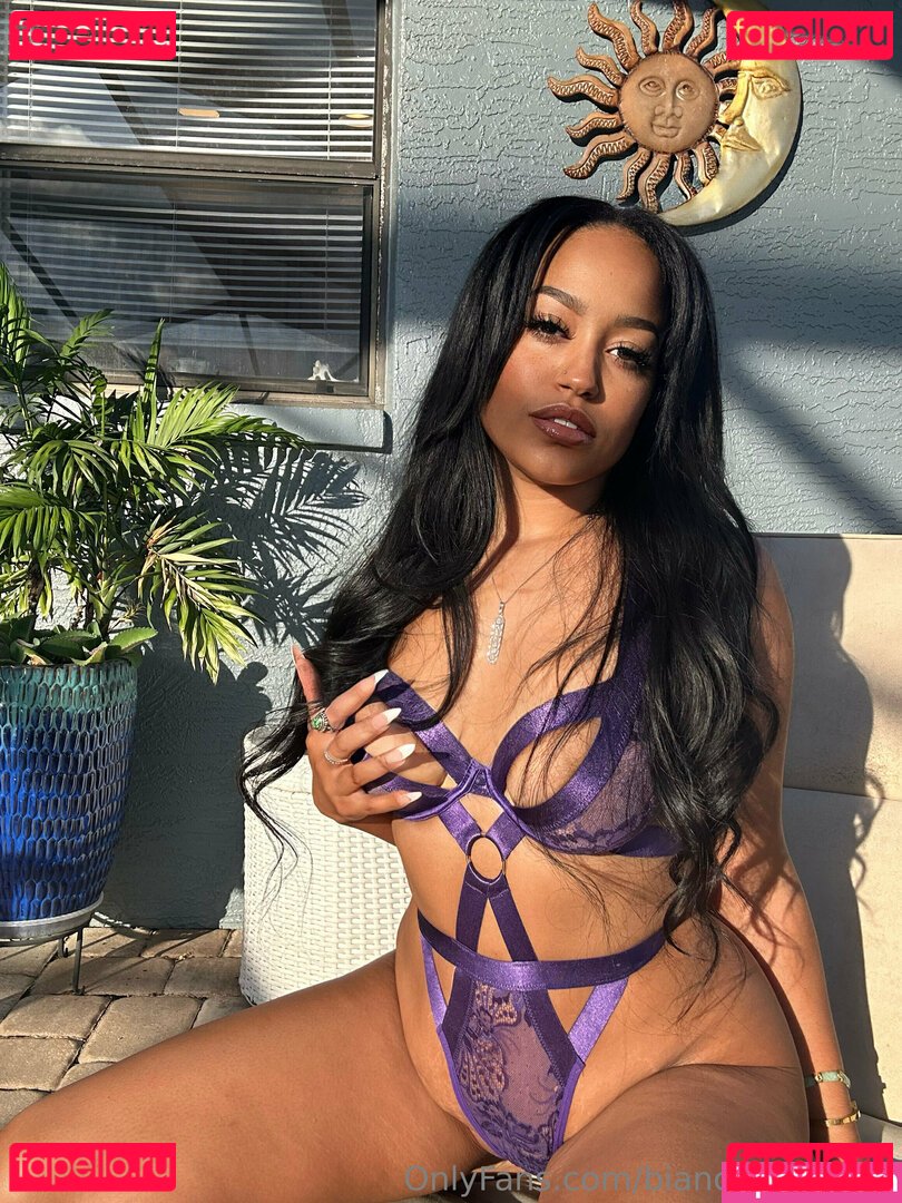 Bianca The Baker Nude Onlyfans Photo 22