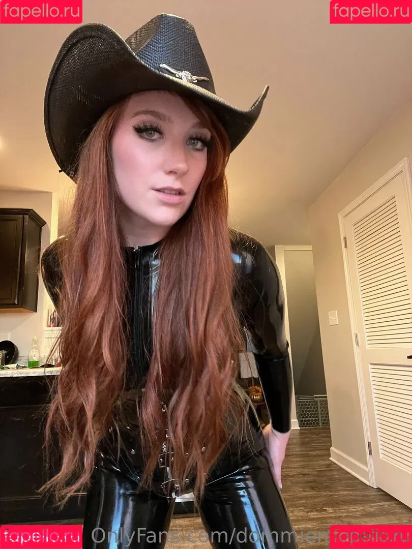 dommiemommyy Onlyfans Photo Gallery 