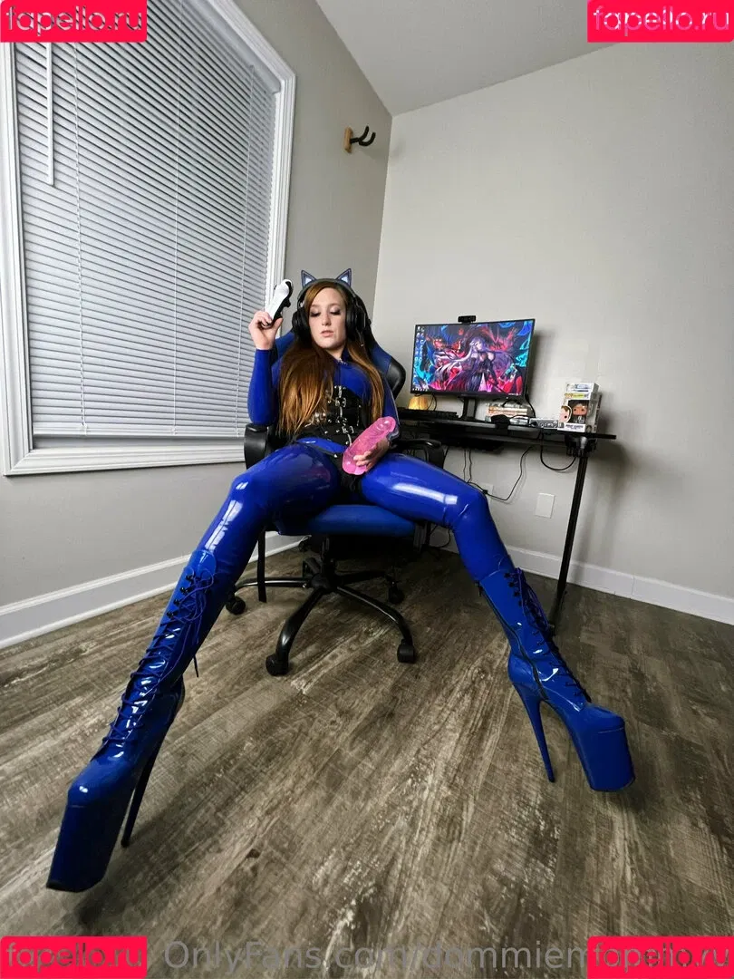 dommiemommyy Onlyfans Photo Gallery 