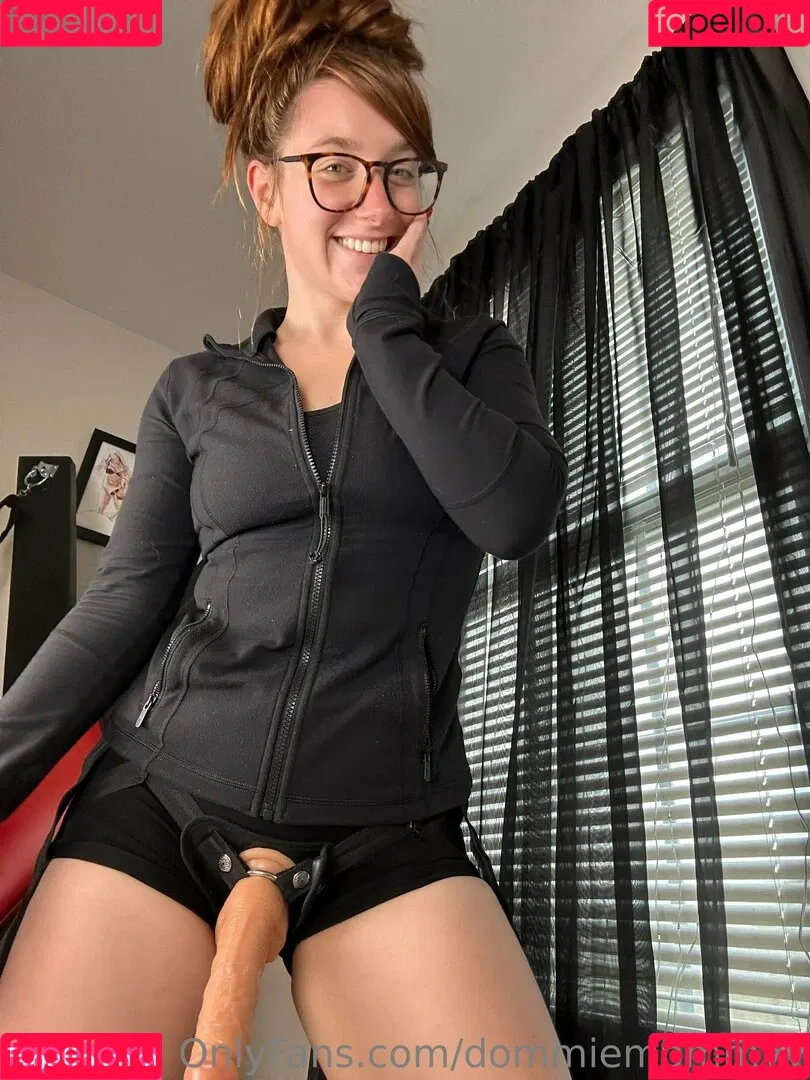 dommiemommyy Onlyfans Photo Gallery 