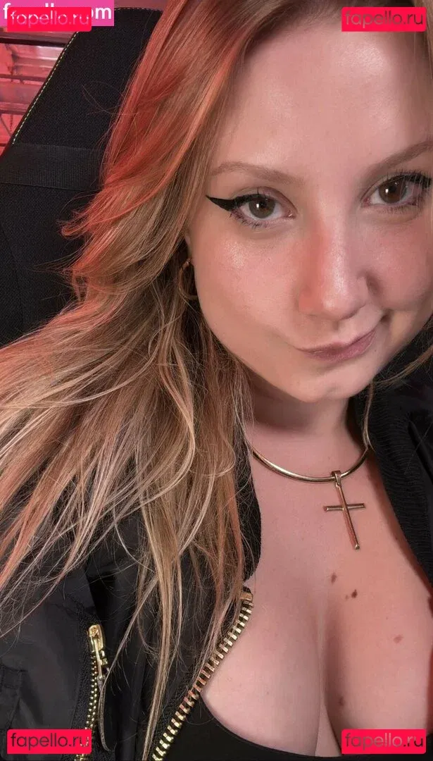 CherryGumms Onlyfans Photo Gallery 