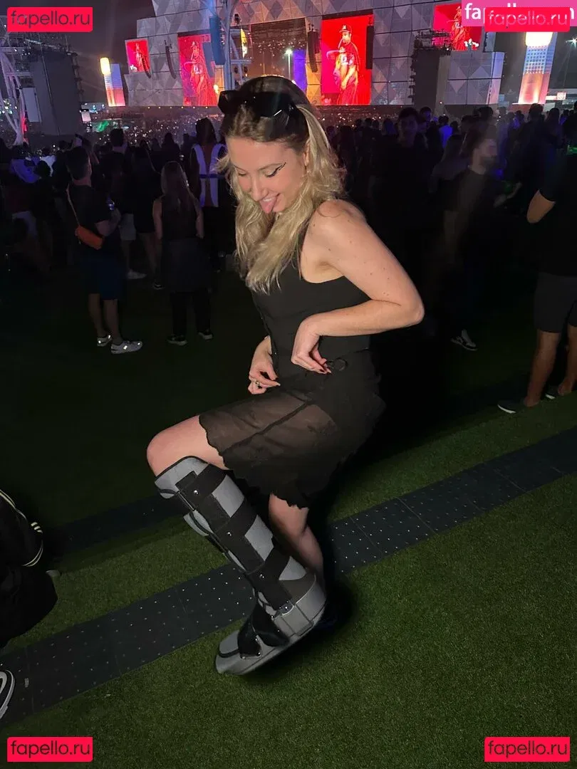 CherryGumms Onlyfans Photo Gallery 