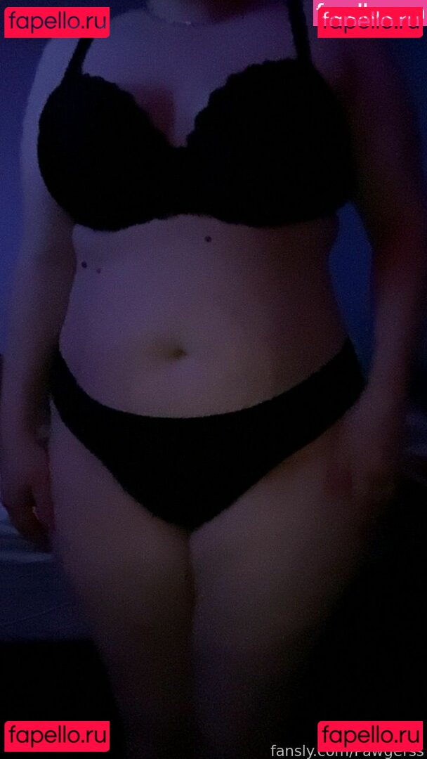 Pawgerss Nude Onlyfans Photo 13