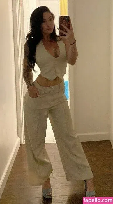 Youcancallmewenny Onlyfans Photo Gallery 