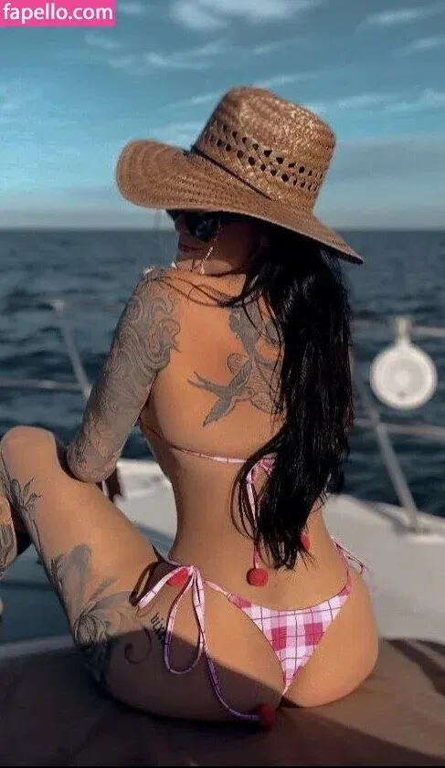 Youcancallmewenny Onlyfans Photo Gallery 