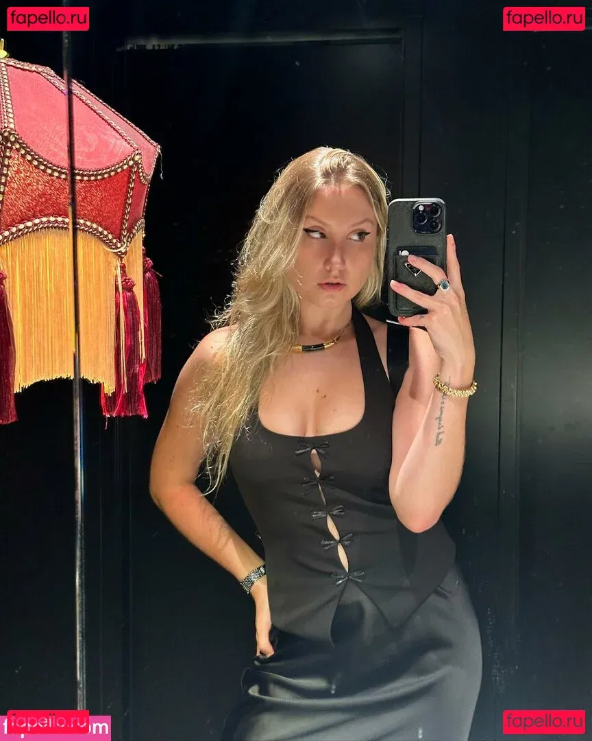 CherryGumms Onlyfans Photo Gallery 