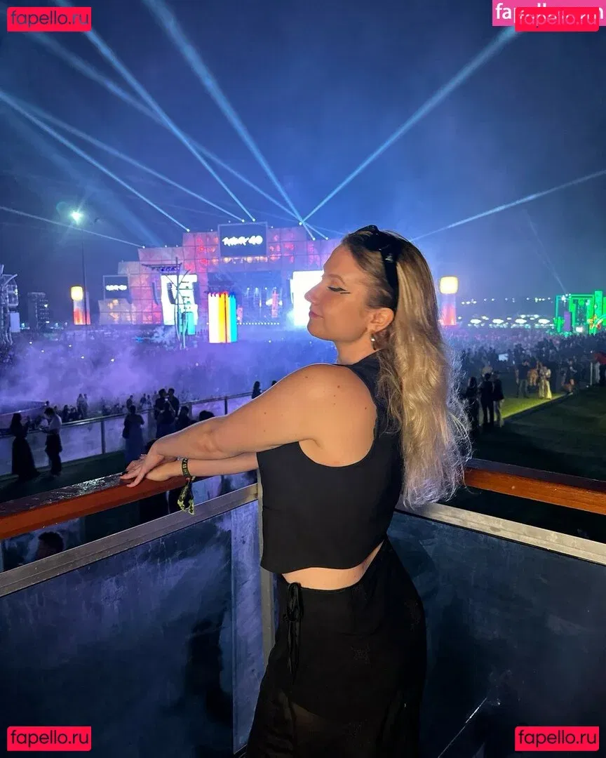 CherryGumms Onlyfans Photo Gallery 