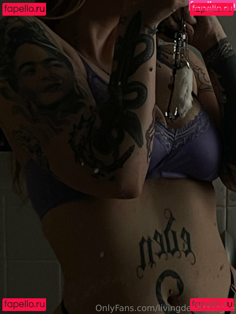 Livingdeadmorgue Nude Onlyfans Photo 10
