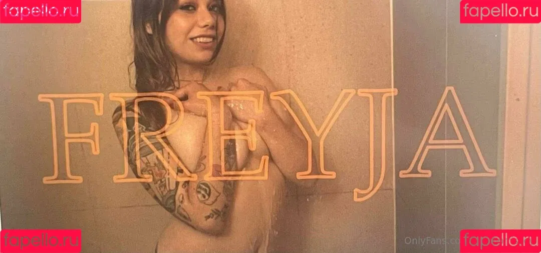 linamorrissey Onlyfans Photo Gallery 