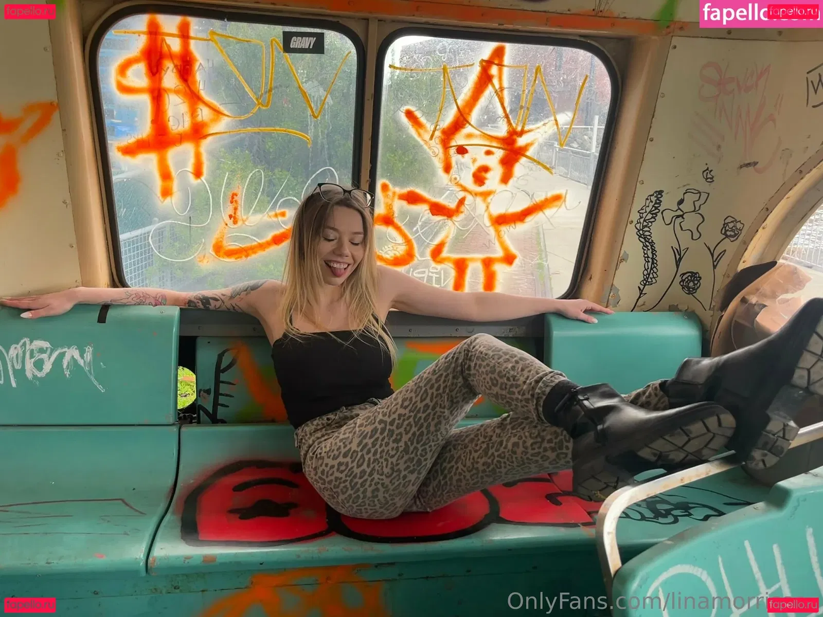 linamorrissey Onlyfans Photo Gallery 