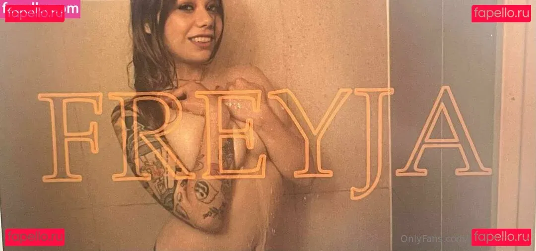 linamorrissey Onlyfans Photo Gallery 